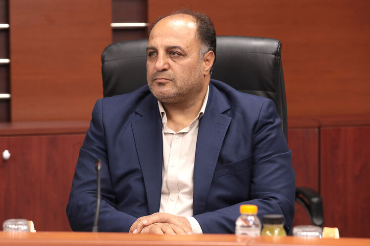 غلامرضا شاه کرمی، مدیرکل امور مجلس وزارت نفت