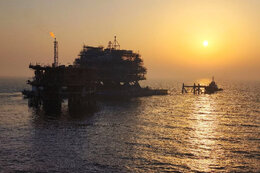 Reshadat platform hailed as symbol of Iran's oil self-reliance