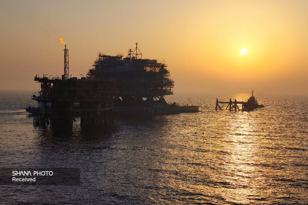 Reshadat platform hailed as symbol of Iran's oil self-reliance
