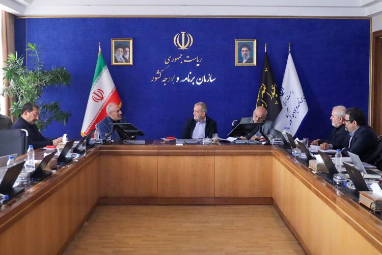مدیریت تقاضای انرژی و ارتقا بهرهوری از اولویتهای راهبردی کشور است مدیریت تقاضای انرژی و ارتقا بهرهوری از اولویتهای راهبردی کشور است