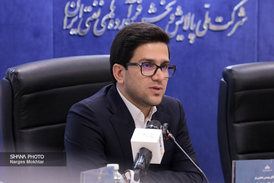 تولید بنزین با بهرهبرداری از دو پالایشگاه جدید ۱۲ میلیون لیتر افزایش مییابد تولید بنزین با بهرهبرداری از دو پالایشگاه جدید ۱۲ میلیون لیتر افزایش مییابد