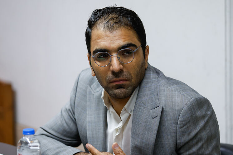 رضا میرمحرابی، سرپرست روابط عمومی شرکت ملی صنایع پتروشیمی