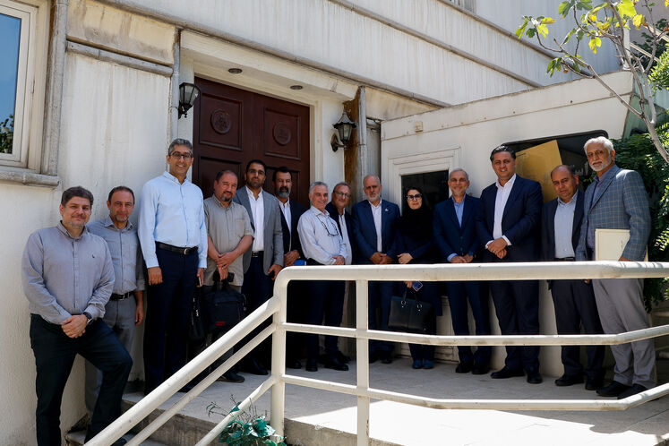 نشست مدیرکل روابط عمومی با رؤسای روابط عمومی چهار شرکت اصلی وزارت نفت