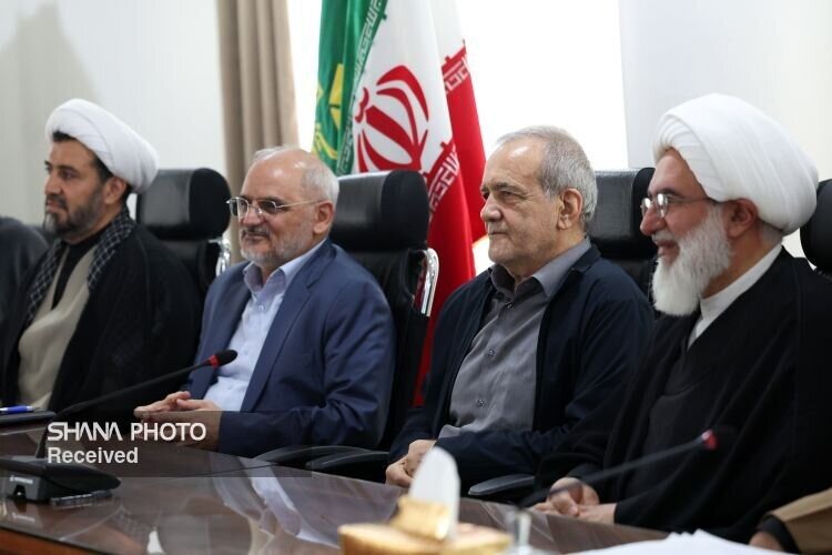 رفع ناترازیها نیازمند همراهی همه مردم است رفع ناترازیها نیازمند همراهی همه مردم است