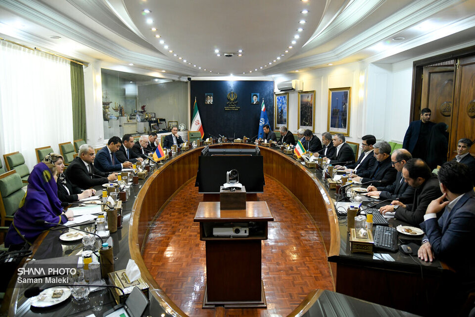 Iran, Armenia outline new energy cooperation roadmap