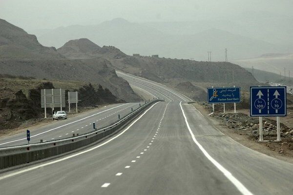 محور اهواز - چذابه در آستانه بهره برداری قرار گرفت محور اهواز - چذابه در آستانه بهره برداری قرار گرفت