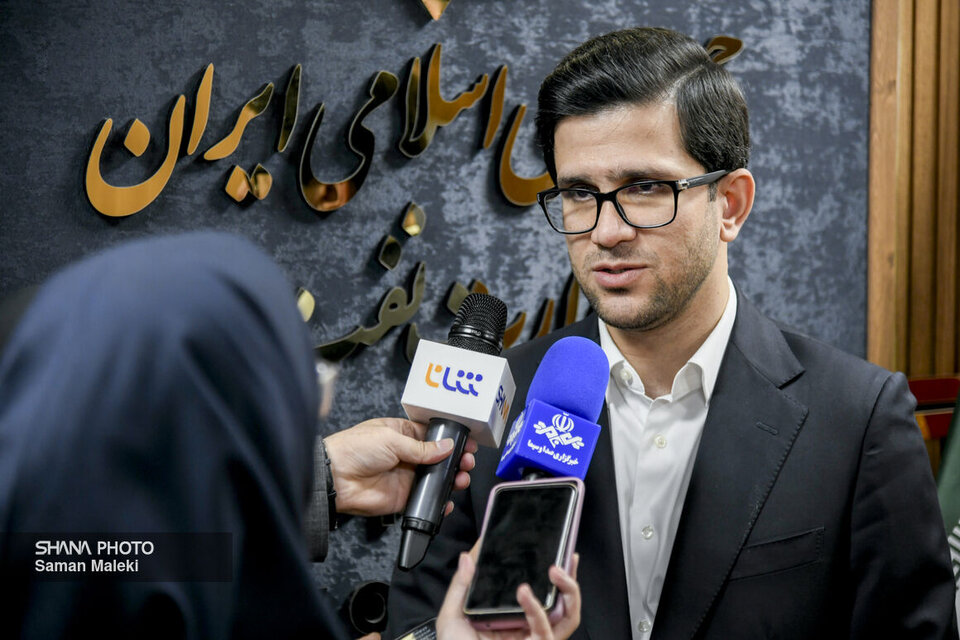مصرف بنزین در تهران افزایش یافت مصرف بنزین در تهران افزایش یافت