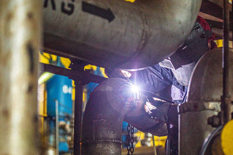 تعمیرات اساسی سکوهای گازی پارس جنوبی