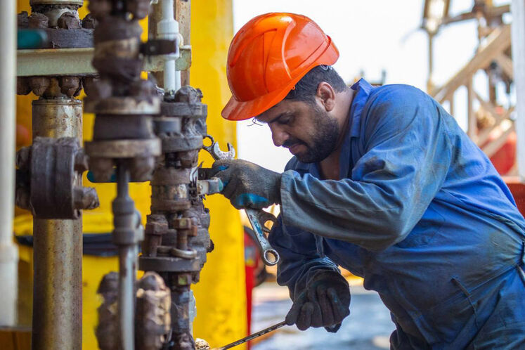 تعمیرات اساسی سکوهای گازی پارس جنوبی