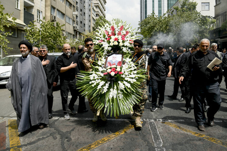بدرقه شادروان محمد عسگری