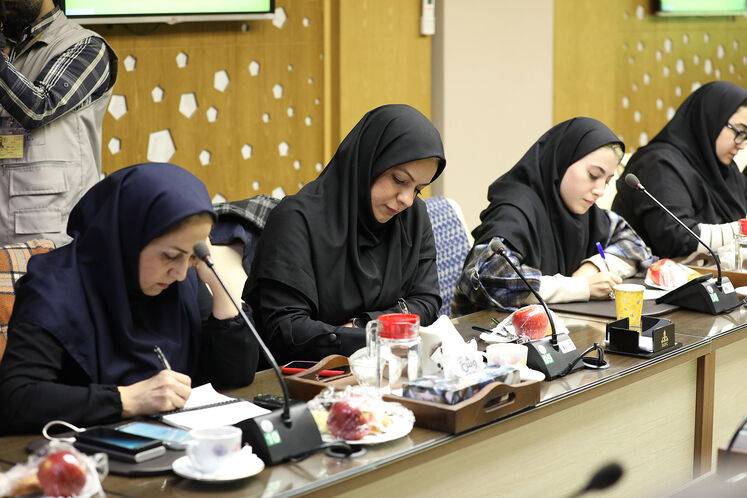 به مناسبت روز خبرنگار
