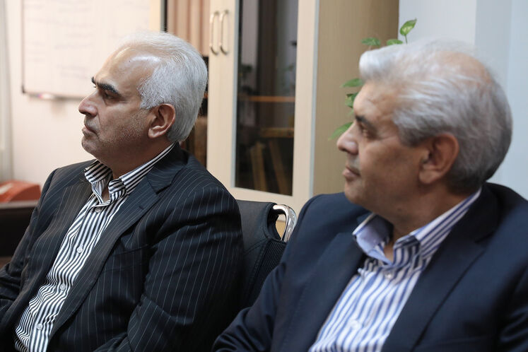 بازدید پیمان ایمانی، مدیرعامل شرکت نفت مناطق مرکزی ایران از تحریریه شانا و مشعل و ایران پترولیوم