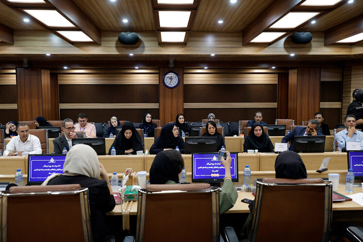نشست خبری مدیرعامل شرکت پالایش نفت تهران