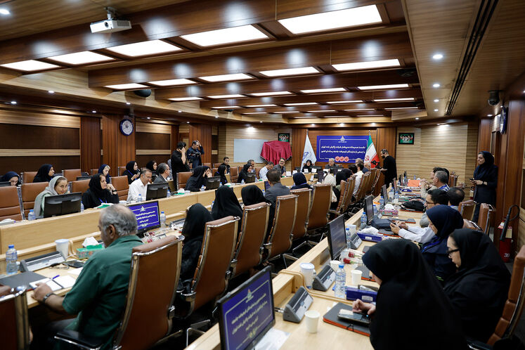 نشست خبری مدیرعامل شرکت پالایش نفت تهران