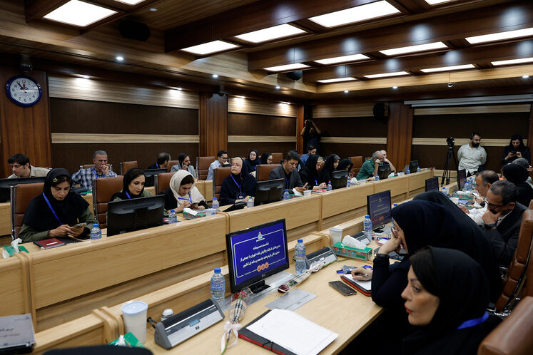 نشست خبری مدیرعامل شرکت پالایش نفت تهران