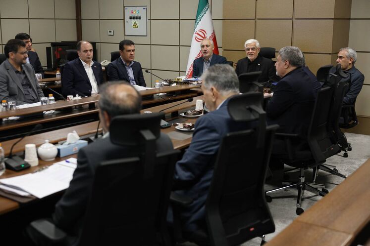 نشست شورای اقتصاد