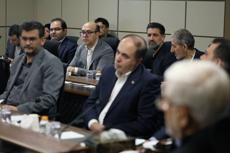 نشست شورای اقتصاد