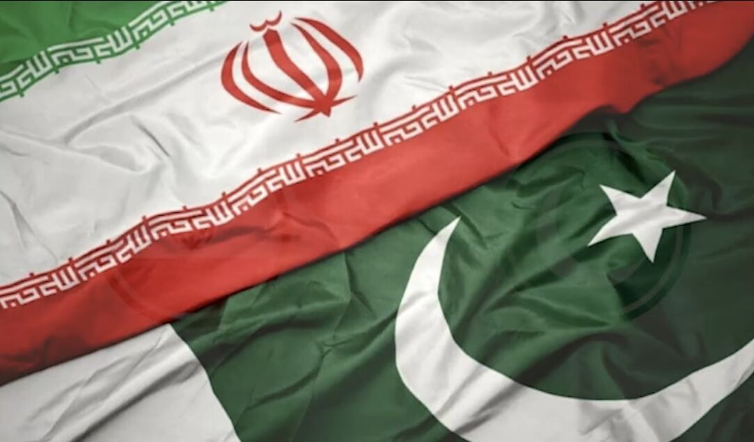 تهران و اسلام‌آباد، مرز ۹۰۰ کیلومتری را به خط لوله‌ای برای توسعه ۳۰ میلیارد دلاری تبدیل می‌کنند