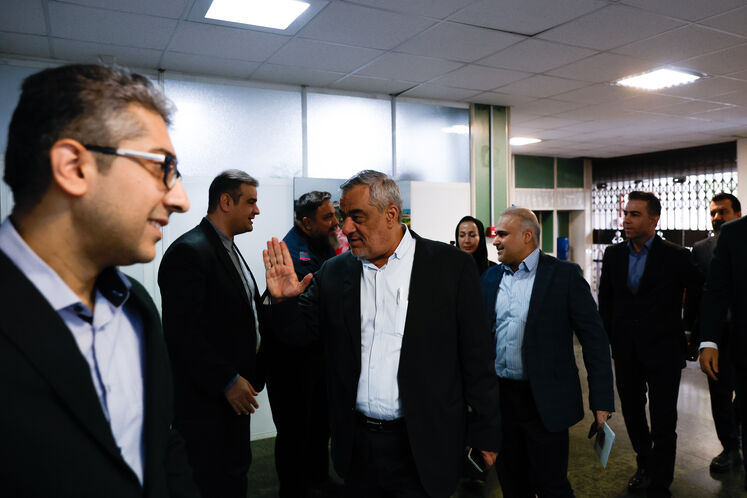 بازدید مدیرعامل شرکت ملی نفت ایران از رسانه‌های وزارت نفت