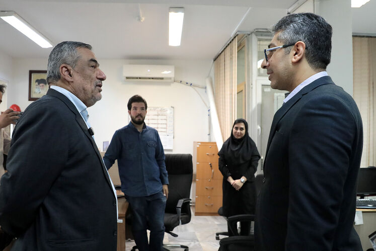بازدید مدیرعامل شرکت ملی نفت ایران از رسانه‌های وزارت نفت