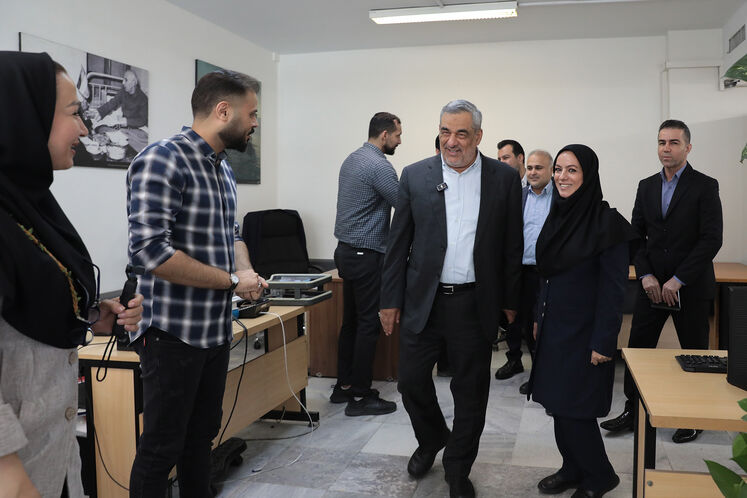 بازدید مدیرعامل شرکت ملی نفت ایران از رسانه‌های وزارت نفت