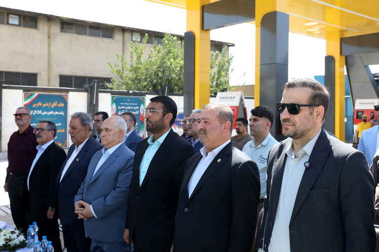 راه‌اندازی هم‌زمان ۹ جایگاه سی‌ان‌جی در کشور