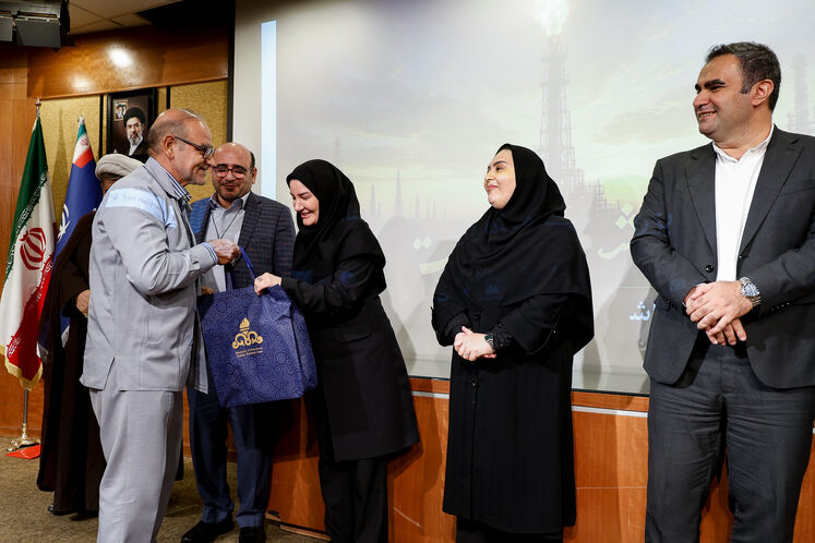 آیین پاسداشت خدمت