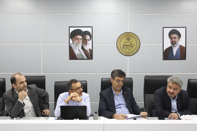 نشست کمیسیون انرژی مجلس با حضور وزرای نفت و نیرو