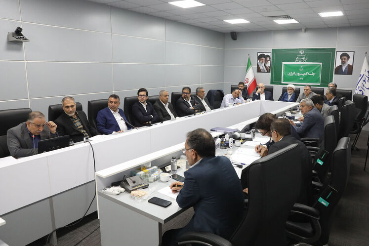 نشست کمیسیون انرژی مجلس با حضور وزرای نفت و نیرو