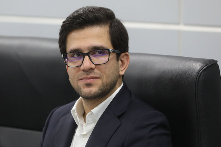 محمدصادق عظیمی‌فر، مدیرعامل شرکت ملی پالایش و پخش فرآورده‌های نفتی ایران