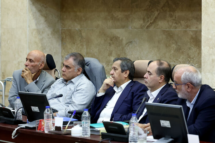 نشست بررسی سازوکار همکاری پیشکسوتان سازندگی دفاع مقدس در بازسازی زیرساخت‌های آسیب‌دیده