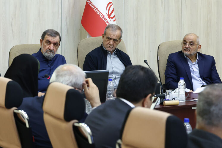 نشست بررسی سازوکار همکاری پیشکسوتان سازندگی دفاع مقدس در بازسازی زیرساخت‌های آسیب‌دیده