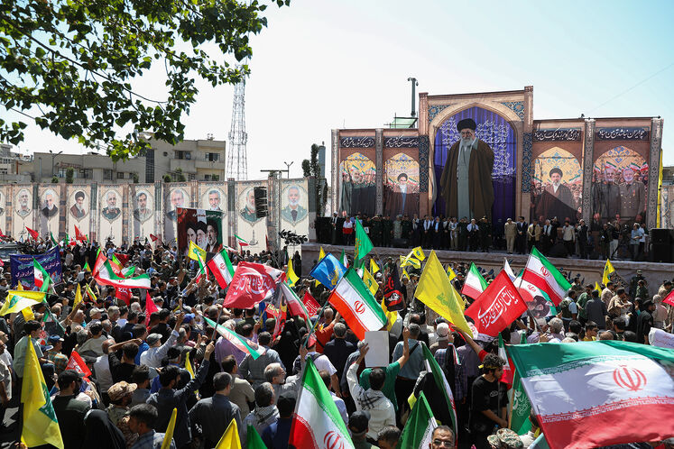 رزمایش جان‌فدایان ایران