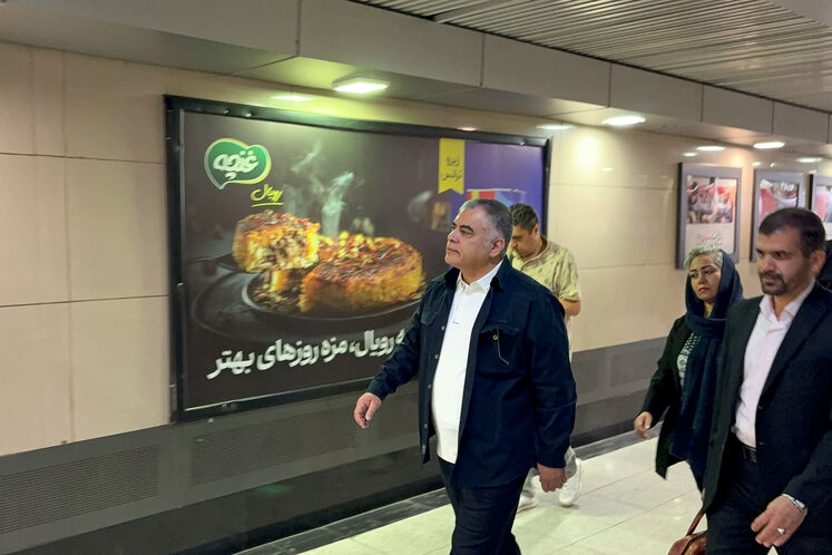 شرکت محسن پاک‌نژاد، وزیر نفت در طرح «یک روز بدون خودرو»