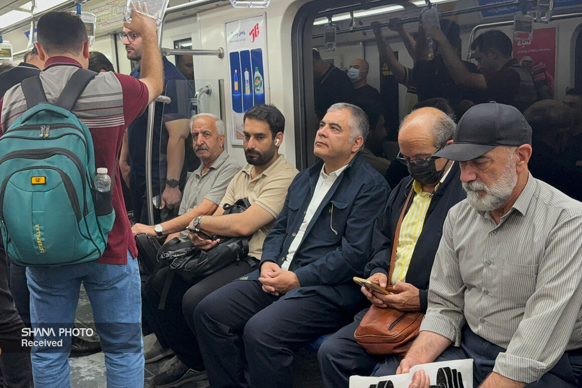 مشارکت وزیر نفت در پویش «یک روز بدون خودرو»