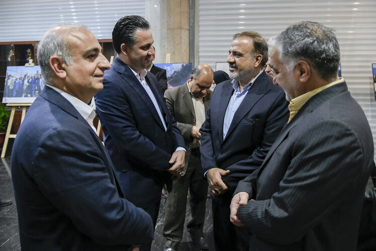 نمایشگاه «روایت ایستادگی»