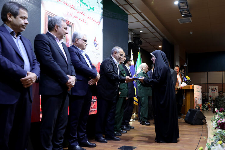 آیین گرامیداشت چهل و ششمین سالگرد هفته دفاع مقدس و شکست حصر آبادان