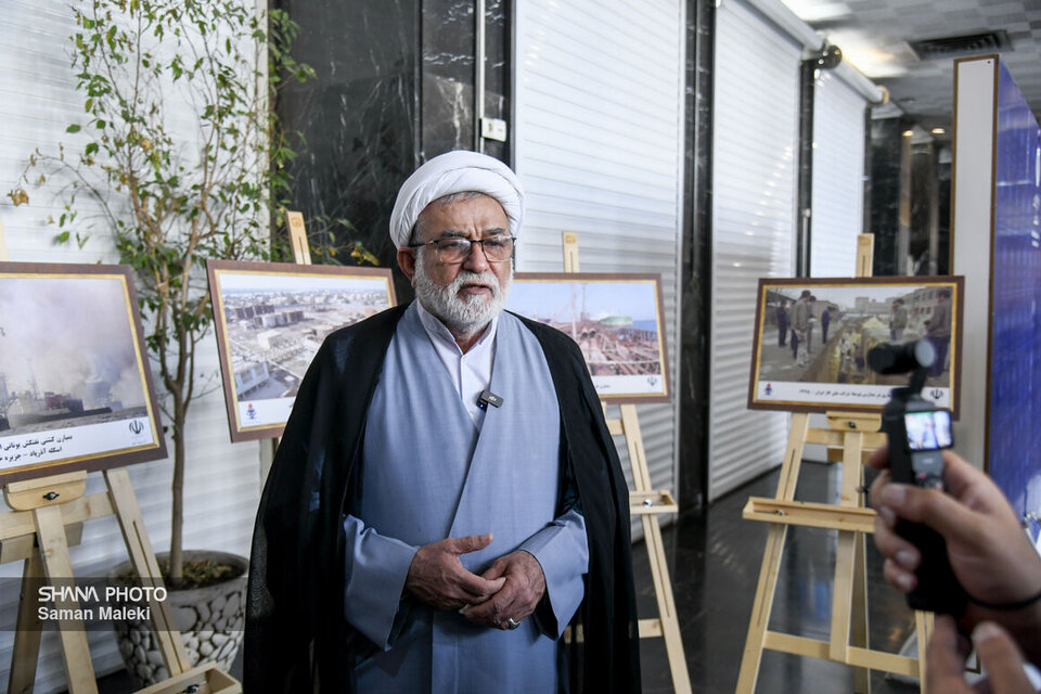 کارکنان صنعت نفت، رزمندگان خط مقدم جنگ اقتصادی هستند
