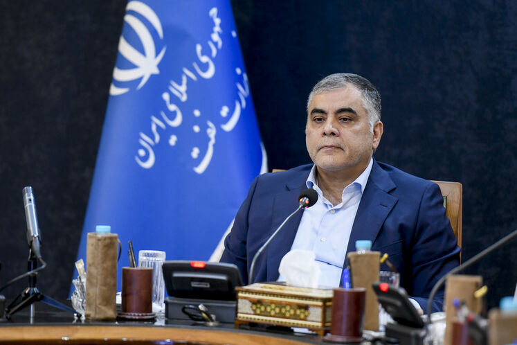  محسن پاک‌نژاد، وزیر نفت 