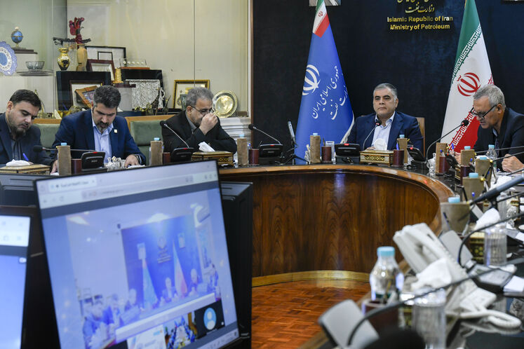 گفت‌وگوی وبیناری وزیر نفت ایران با وزیر انرژی روسیه