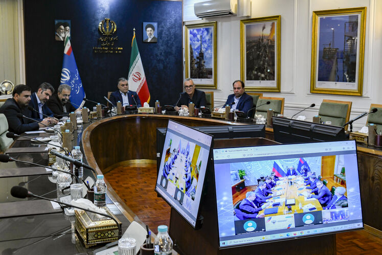 گفت‌وگوی وبیناری وزیر نفت ایران با وزیر انرژی روسیه