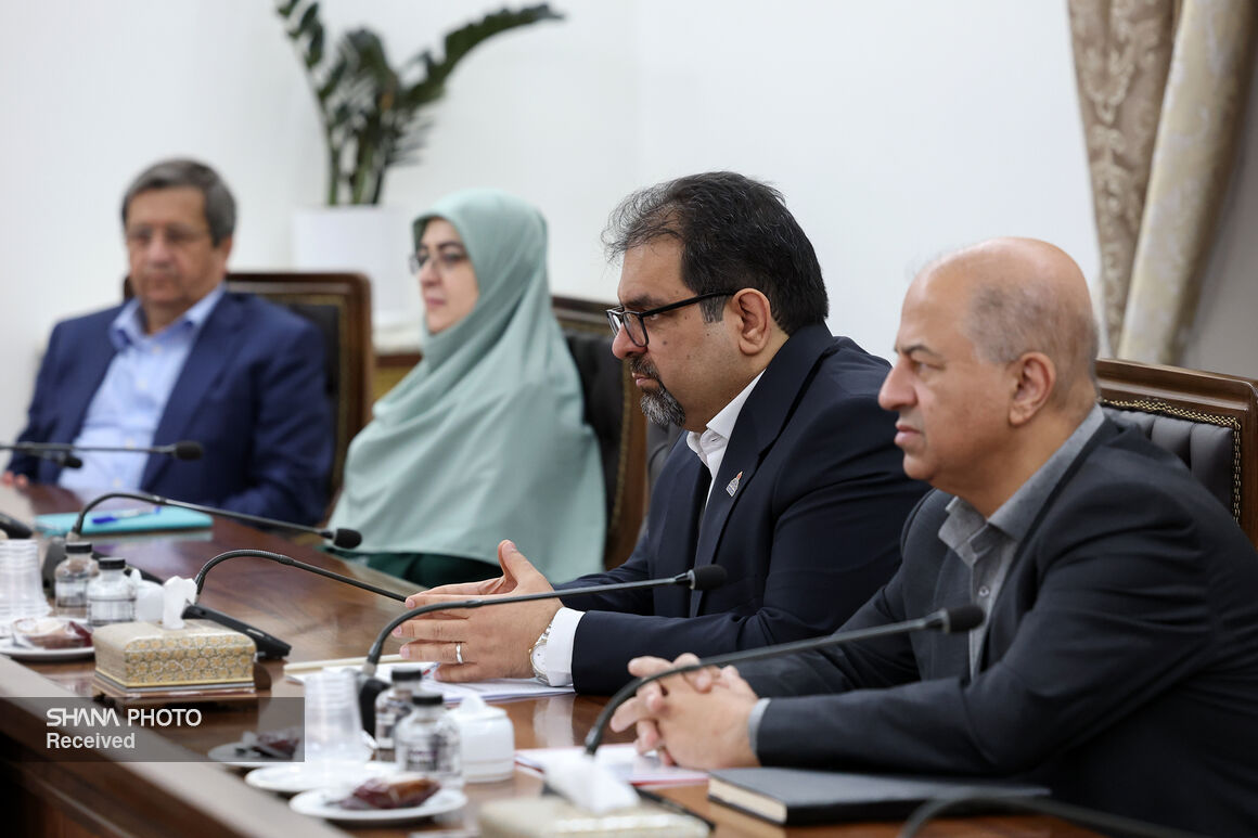نشست تیم اقتصادی دولت با موضوع هدف‌مندی یارانه‌ها