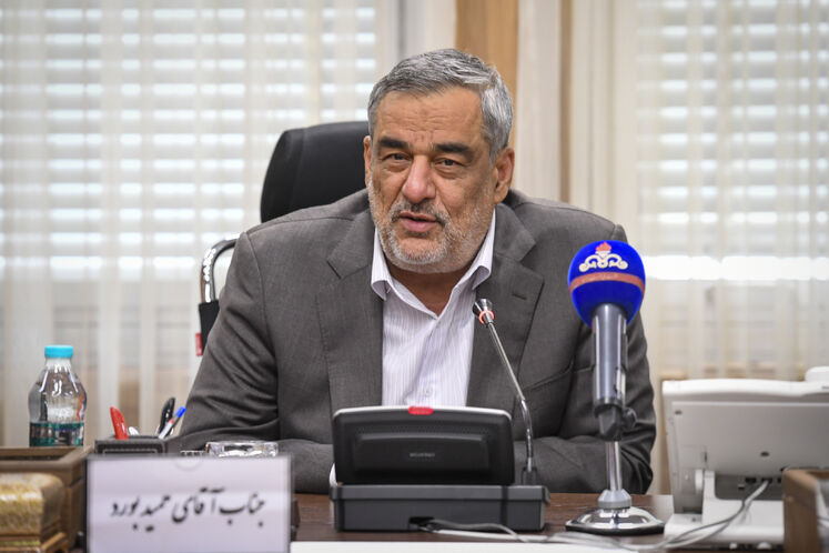 حمید بورد، سرپرست وزارت نفت