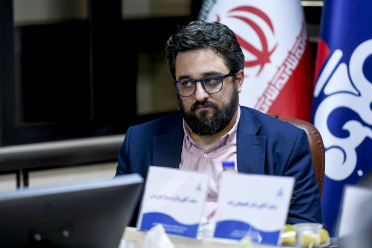 نشست هم‌اندیشی حفاظت و احیای تالاب هورالعظیم