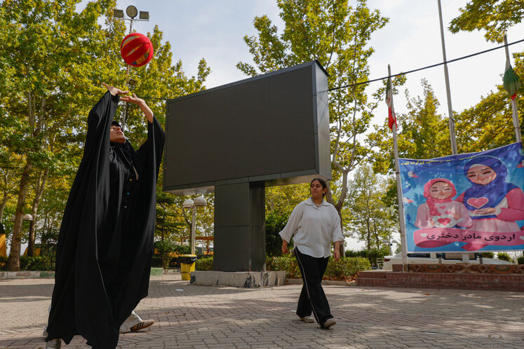 اردوی مادردختری بانوان شاغل صنعت نفت