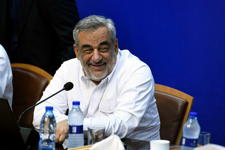 حمید بورد، سر‌پرست وزارت نفت