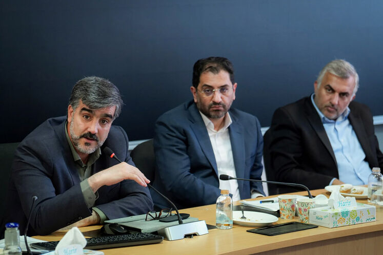 نشست بررسی روند بهینه‌سازی و مدیریت مصرف سوخت با حضور مسعود پزشکیان، رئیس‌جمهوری