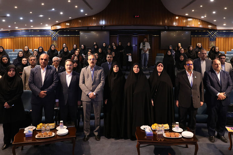 آیین امضای تعهدنامه «مهربانو، سفیران انرژی» برای ترویج فرهنگ مصرف بهینه گاز