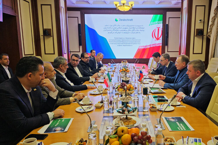 بازدید حمید بورد، سرپرست وزارت نفت از مرکز مانیتورینگ شرکت زاروبژنفت