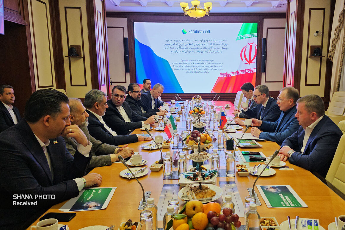 Iran's oil chief proposes joint venture with Russia's Zarubezhneft